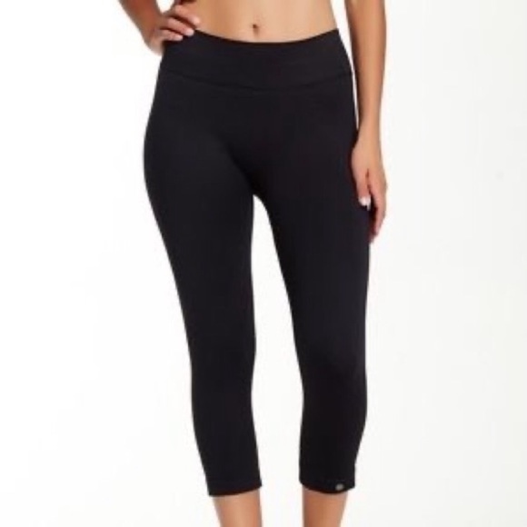 Brooks | Pants \u0026 Jumpsuits | Donate 
